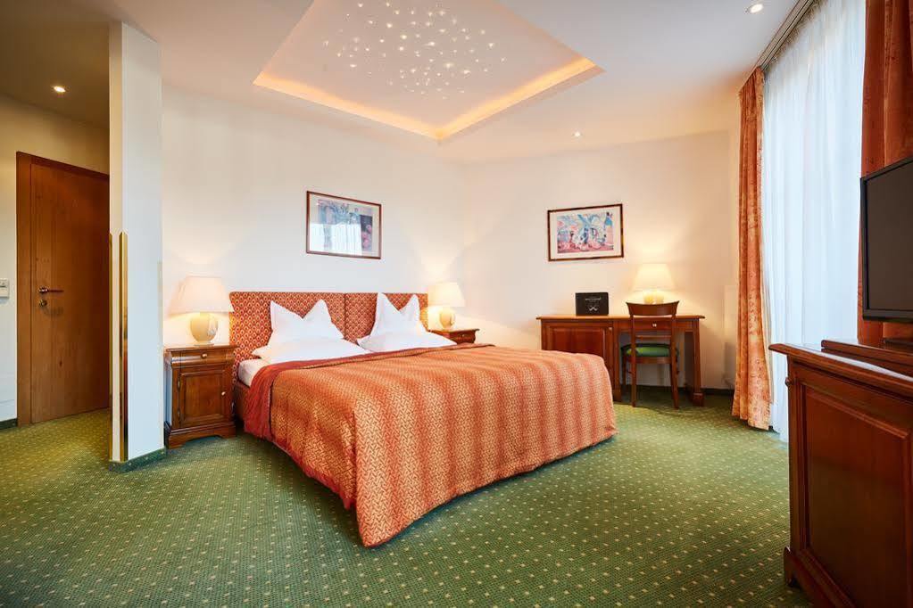 Boutique Hotel Aichinger นุสดอร์ฟ อัม แอทเทอร์ซี ภายนอก รูปภาพ